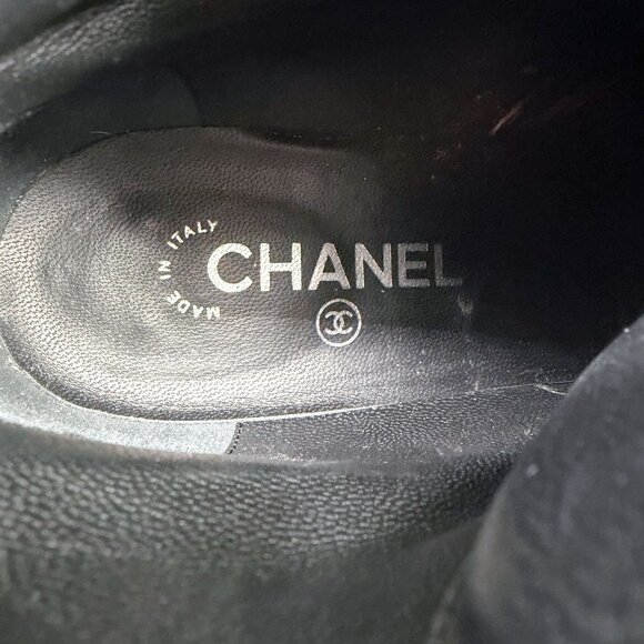 Chanel Black Glitter Leather CC Cap Toe Combat Boots Size 39 US 8–8.5 Women's - Picture 14 of 15